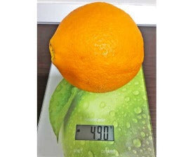 In 2 hanno (quasi) indovinato il peso dell’Arancia: 490 grammi